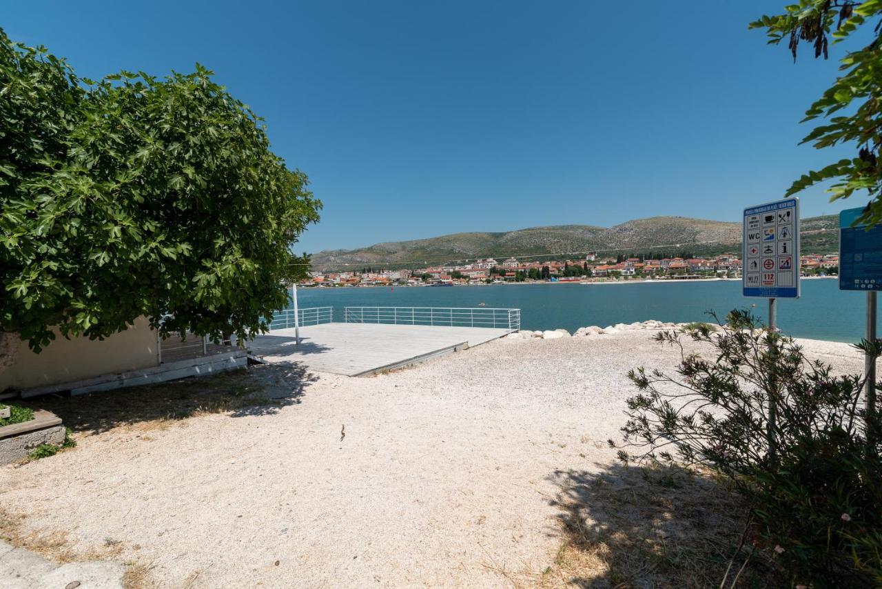 Apartment Hrabar Longo Trogir Exterior photo